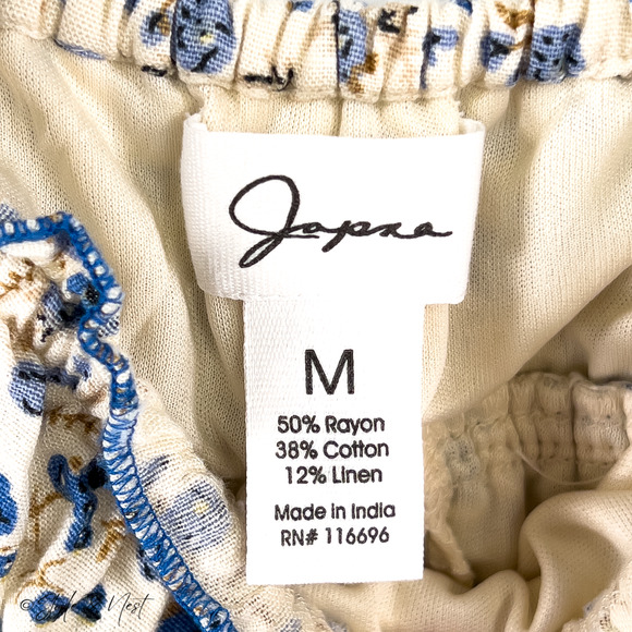 Women's Ditsy Floral Coquette Ruffle Tiered Dress Milkmaid Peasant Size Medium - Picture 2 of 5